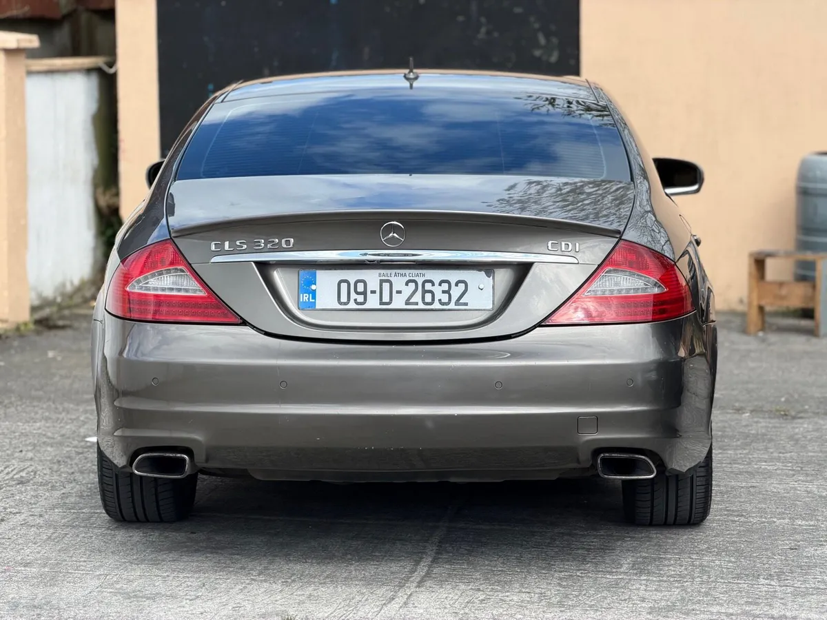 Mercedes Cls320 - Image 1