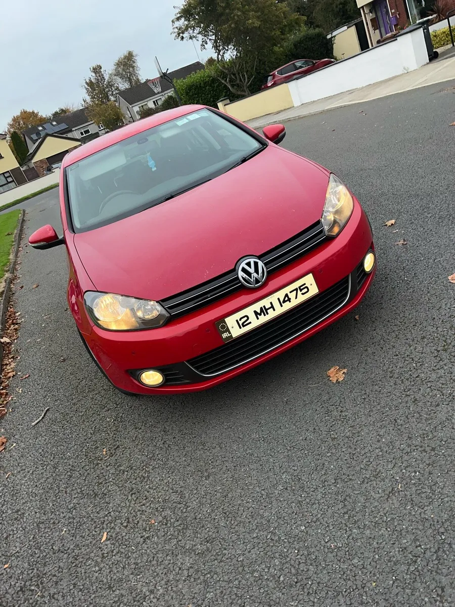 2012 Volkswagen Golf 1.6 TDI Highline - Image 2