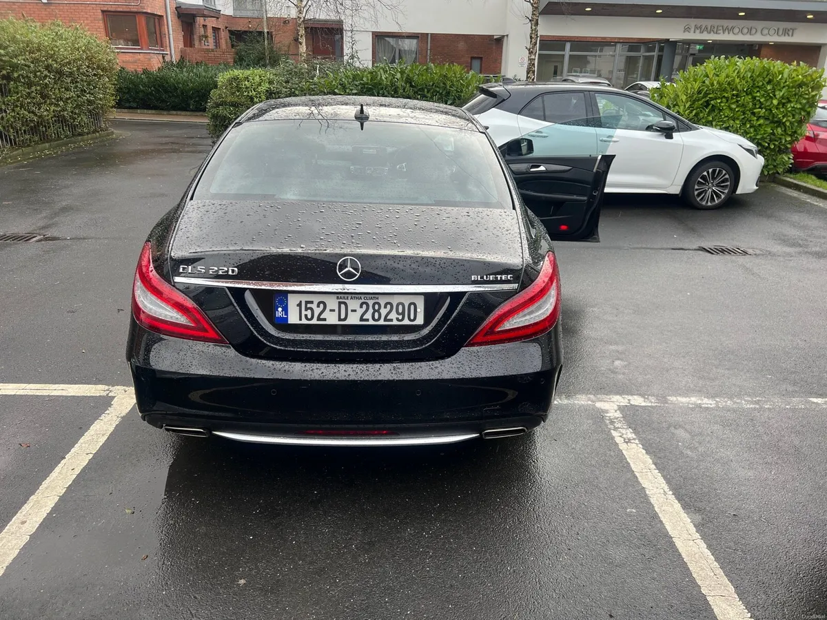 Car - Image 4