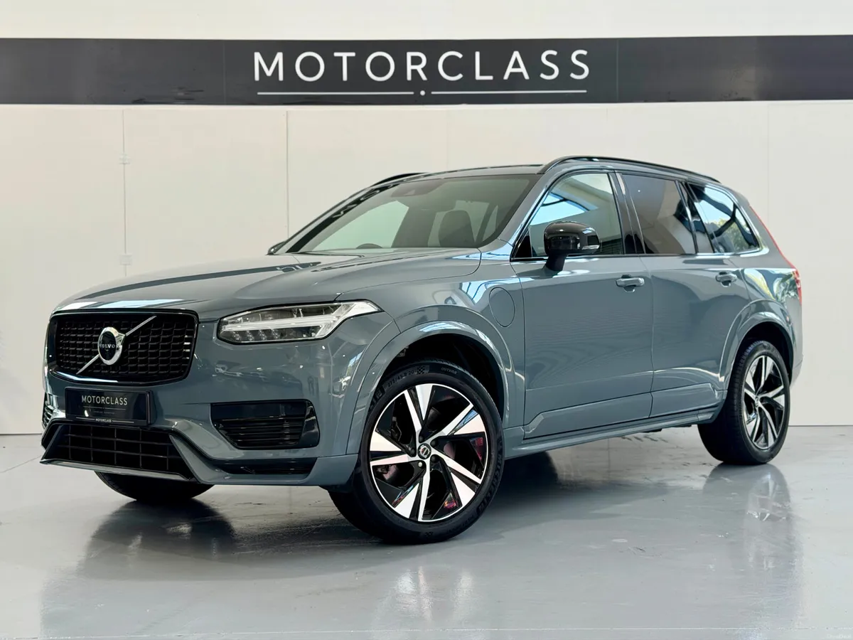 2022 Volvo XC90 R Design Auto 7 Seater - Image 3