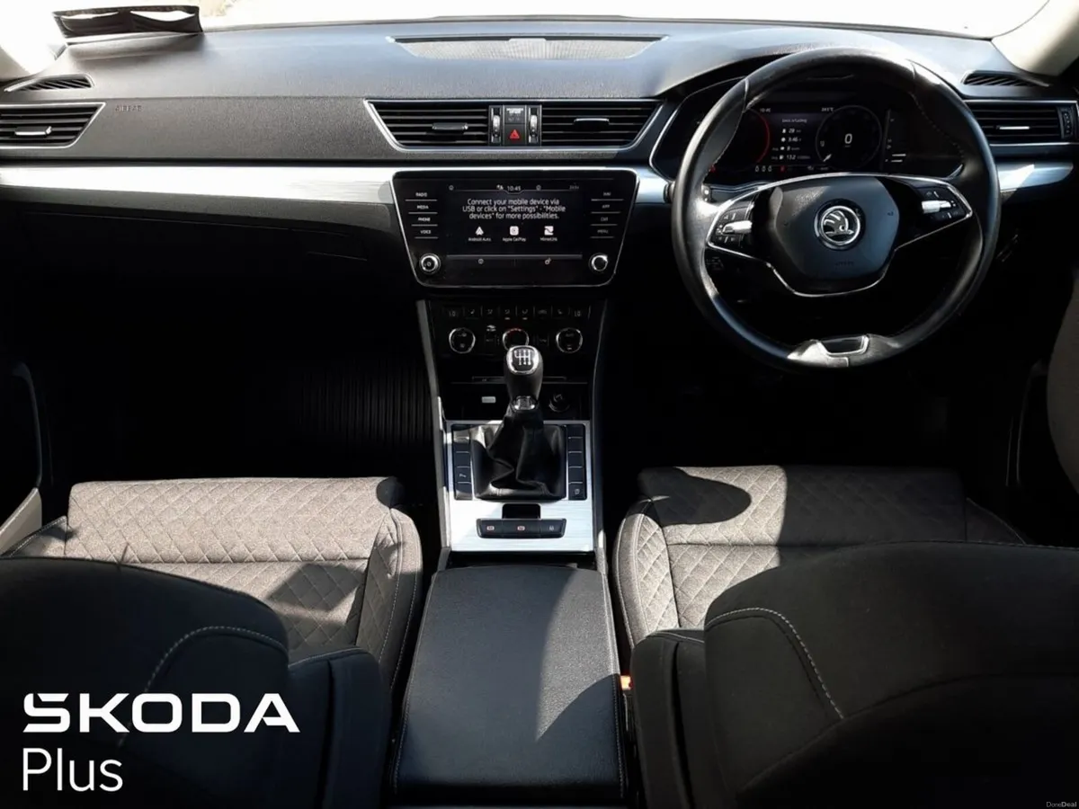 Skoda Superb **AMBITION** 2.0TDI 150BHP MANUAL - Image 2