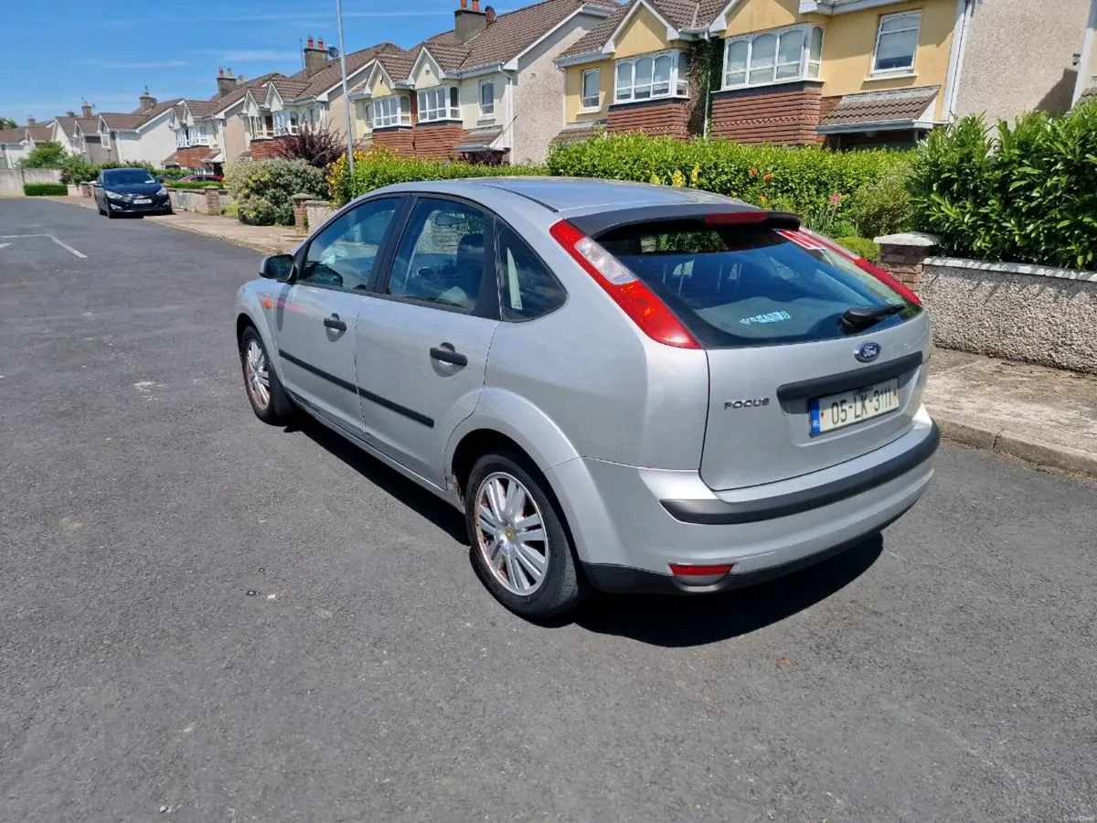 2005 Ford Focus LX 1.4 Petrol - Image 3