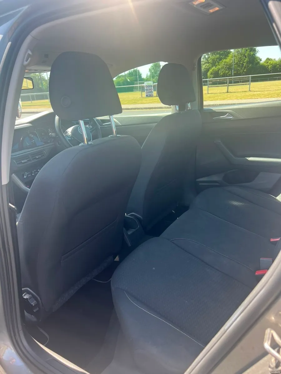 Volkswagen Polo - Image 4