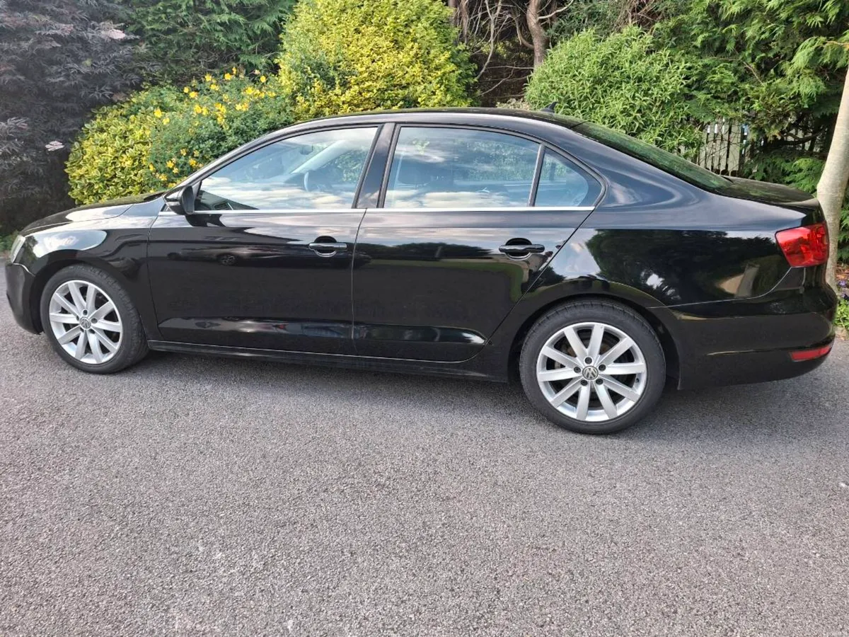 Volkswagen Jetta AutoMatic Price €5650 - Image 5