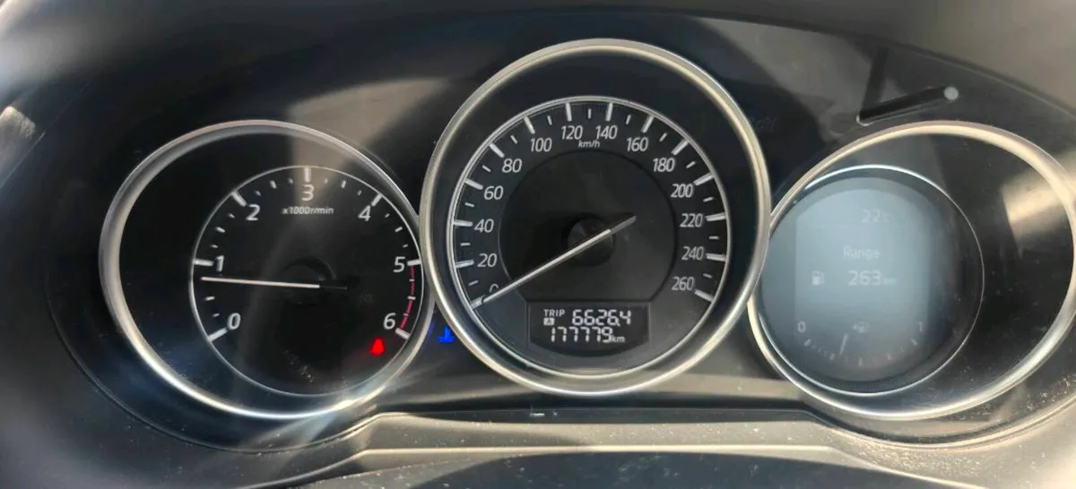 Mazda 6 - Image 1