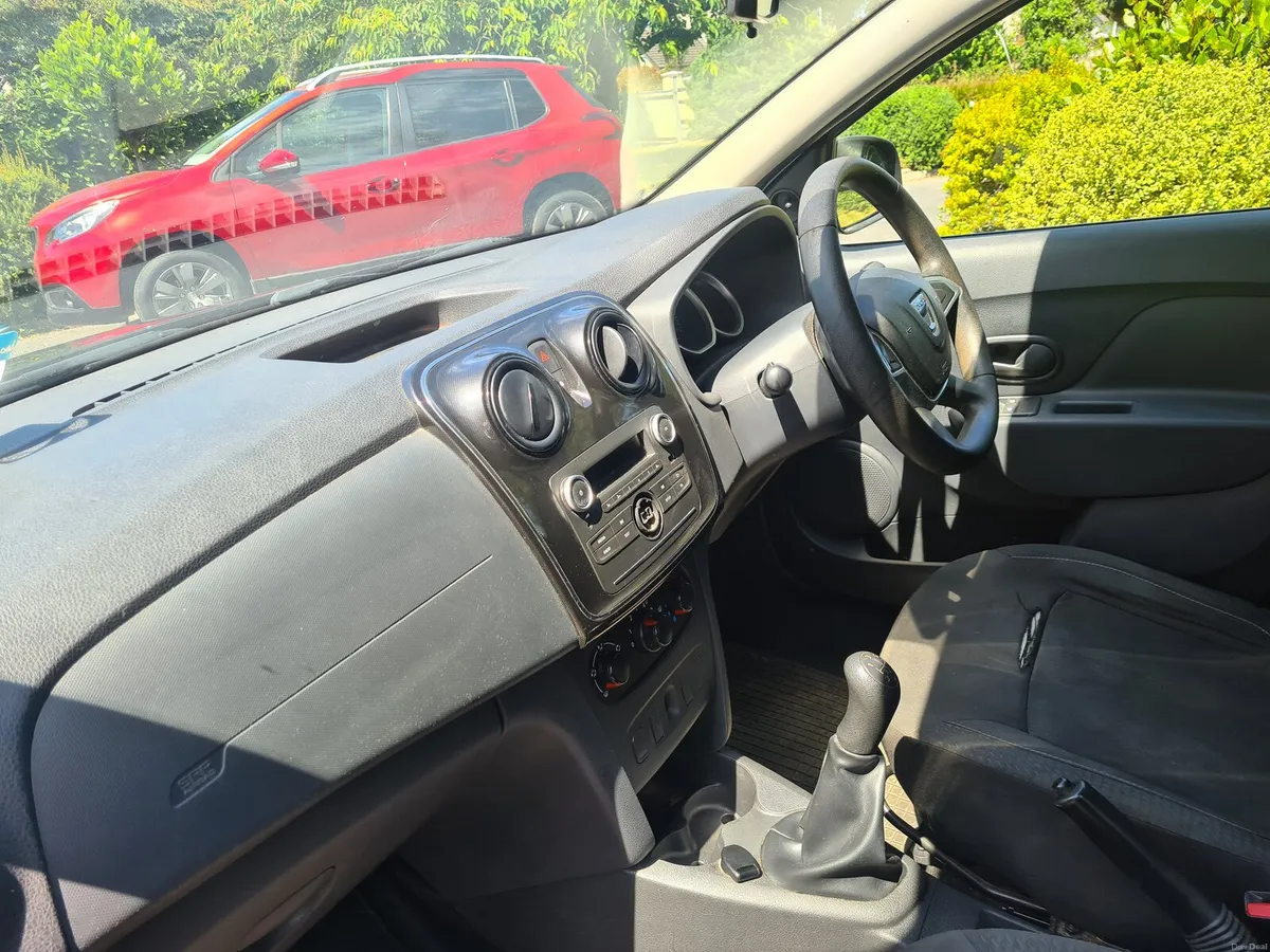 Dacia Sandero 2017 - Image 5