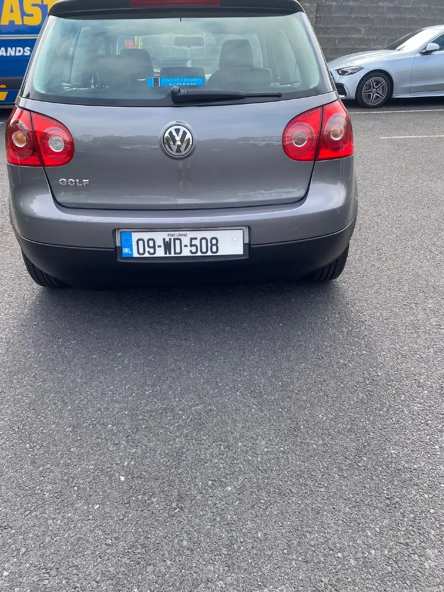 Volkswagen Golf 2009 - Image 4