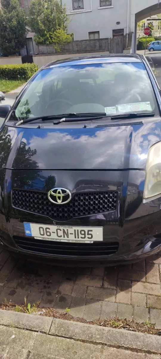 Toyota Yaris 2006 - Image 1