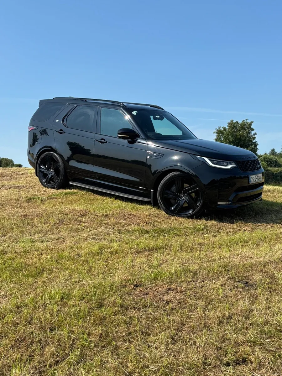Land Rover Discovery 2025 - Image 1