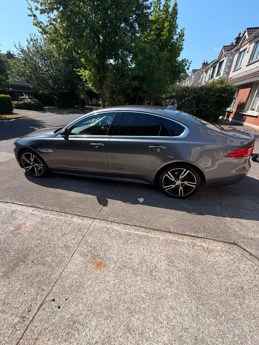 Jaguar XF 2017 - Image 4