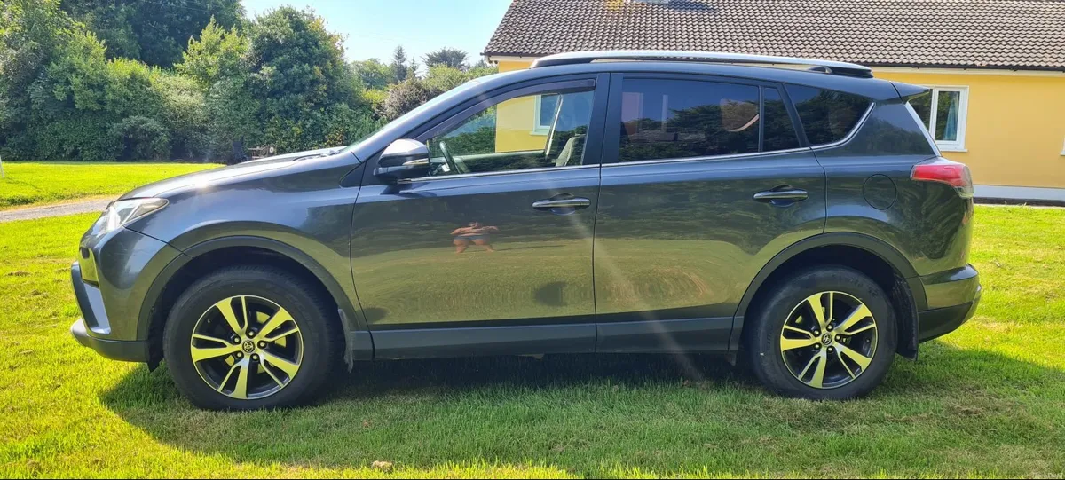 Toyota RAV4 2016 - Image 1