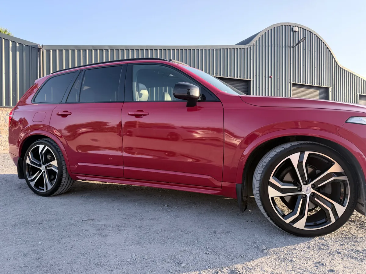 Volvo XC90 172’ R Design D5 FULL SPEC/LOW MILEAGE - Image 6