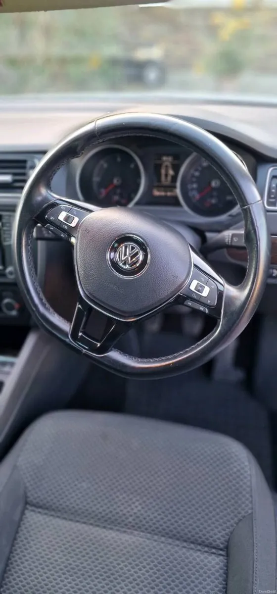 Volkswagen Jetta 2018 - Image 6