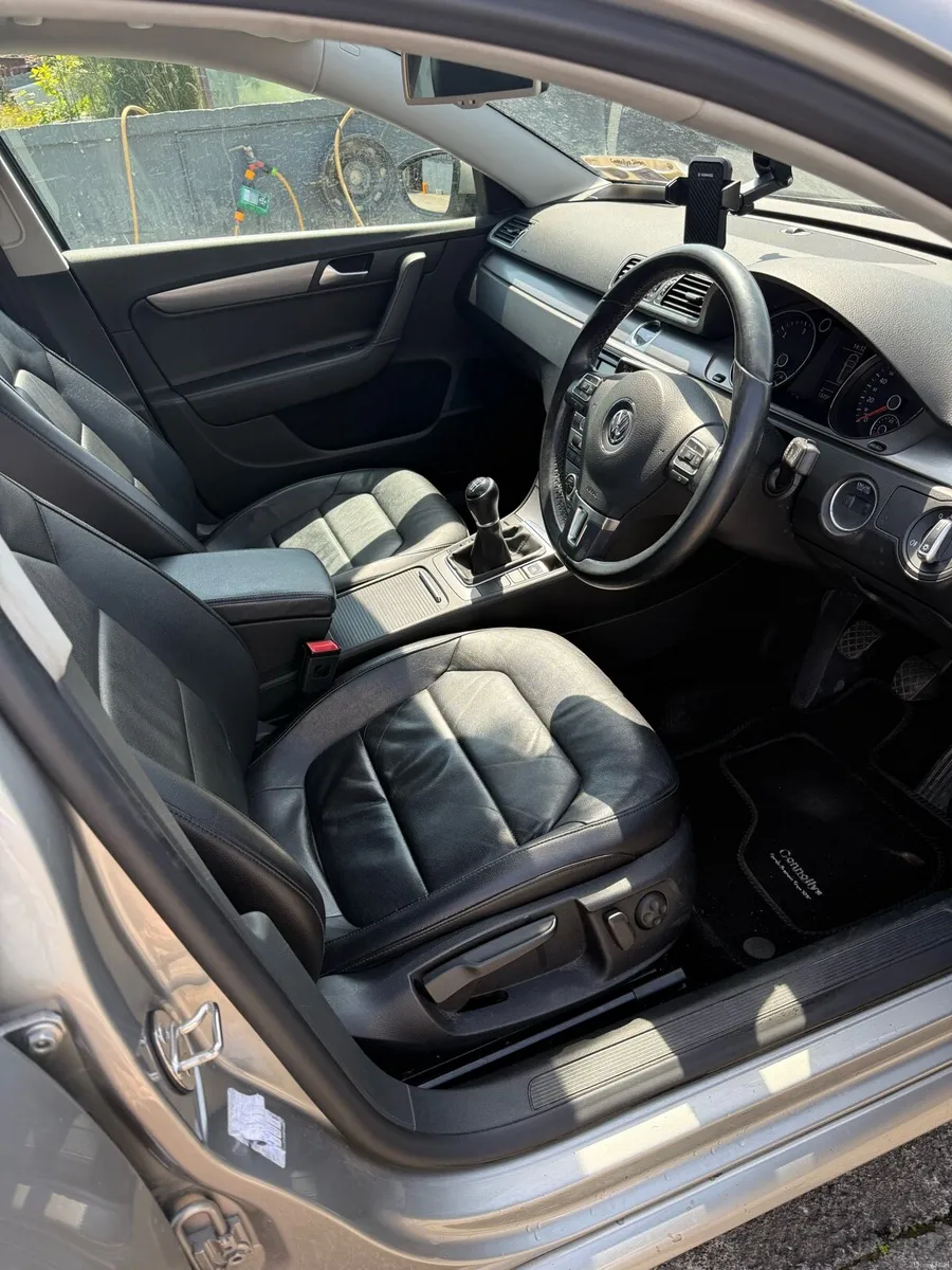 Volkswagen Passat Estate Exec 2.0 Tdi NCT Aug 27 - Image 6