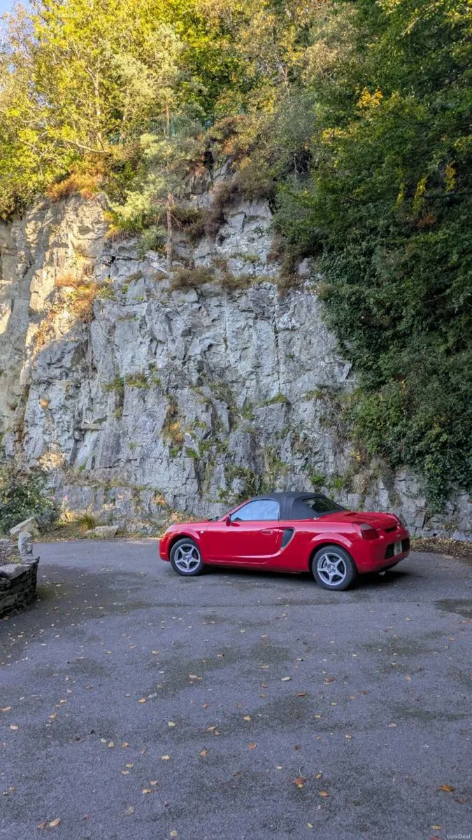 Toyota MR2 - Image 6
