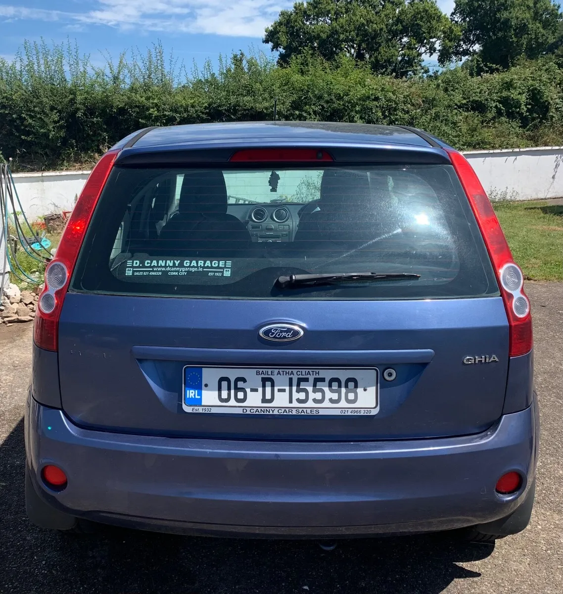 Automatic Ford Fiesta 2006 - Image 4