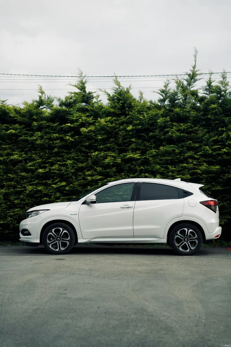 Honda Vezel Z 2018- With Android screen - Image 3