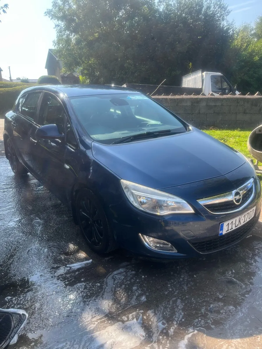 Opel Astra 1.3 cdti Ecoflex fresh tax + nct - Image 2