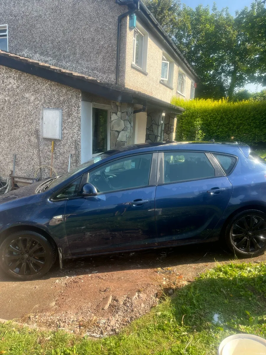 Opel Astra 1.3 cdti Ecoflex fresh tax + nct - Image 6