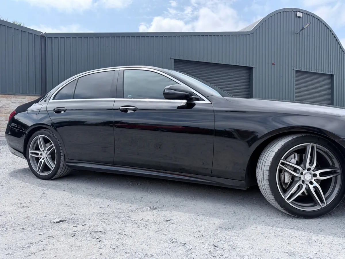 Mercedes Benz E220d 171’ AMG 2.0 Diesel AUTOMATIC - Image 6
