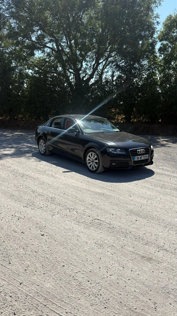 Audi A4 2.0 TDI - Image 1