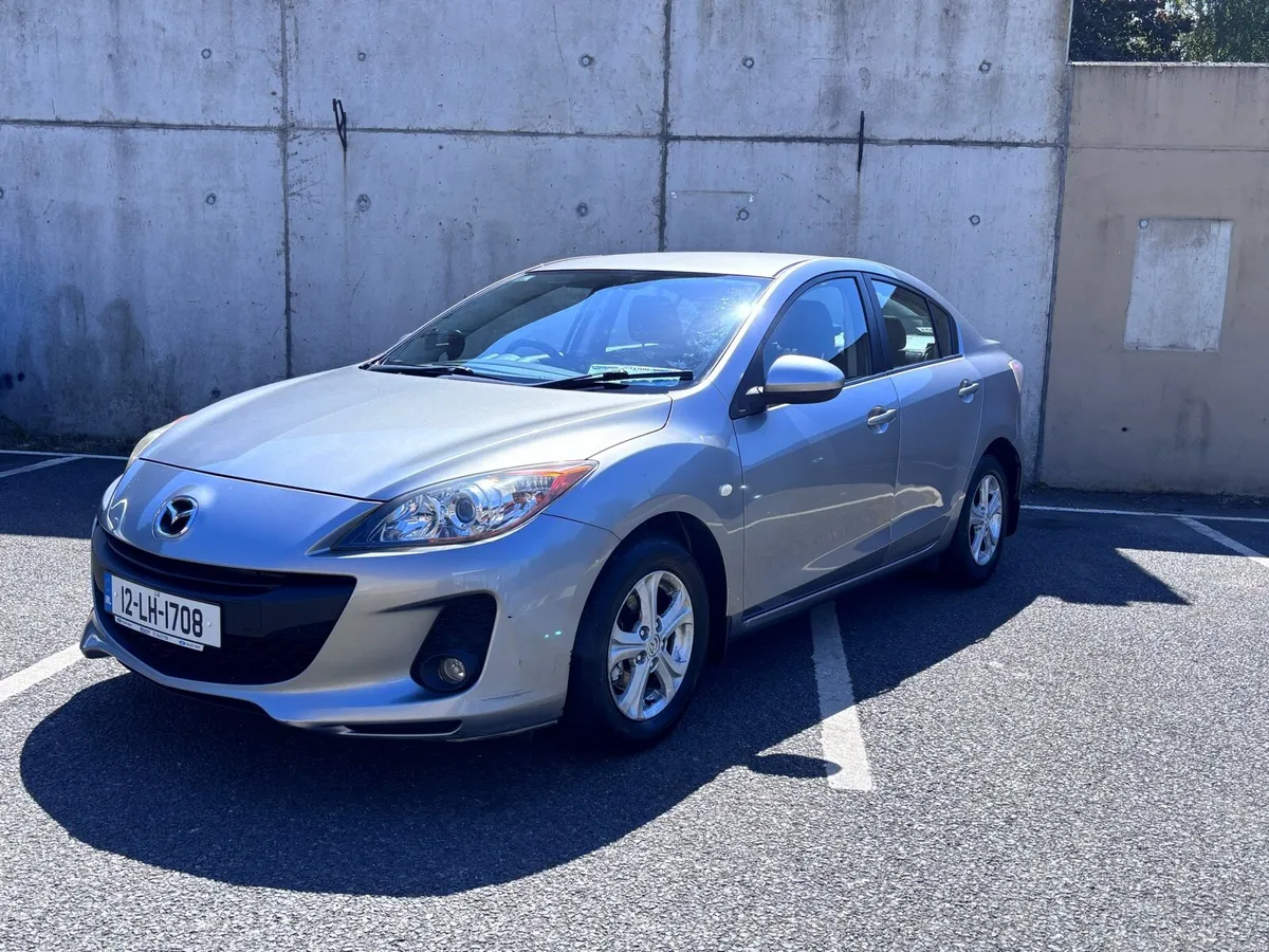 Mazda 3 - Image 1