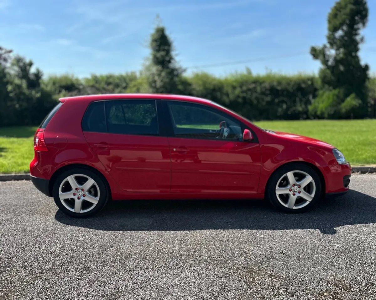 VW GOLF GT SP 1.4TSI AUTO LOW MILES - Image 4
