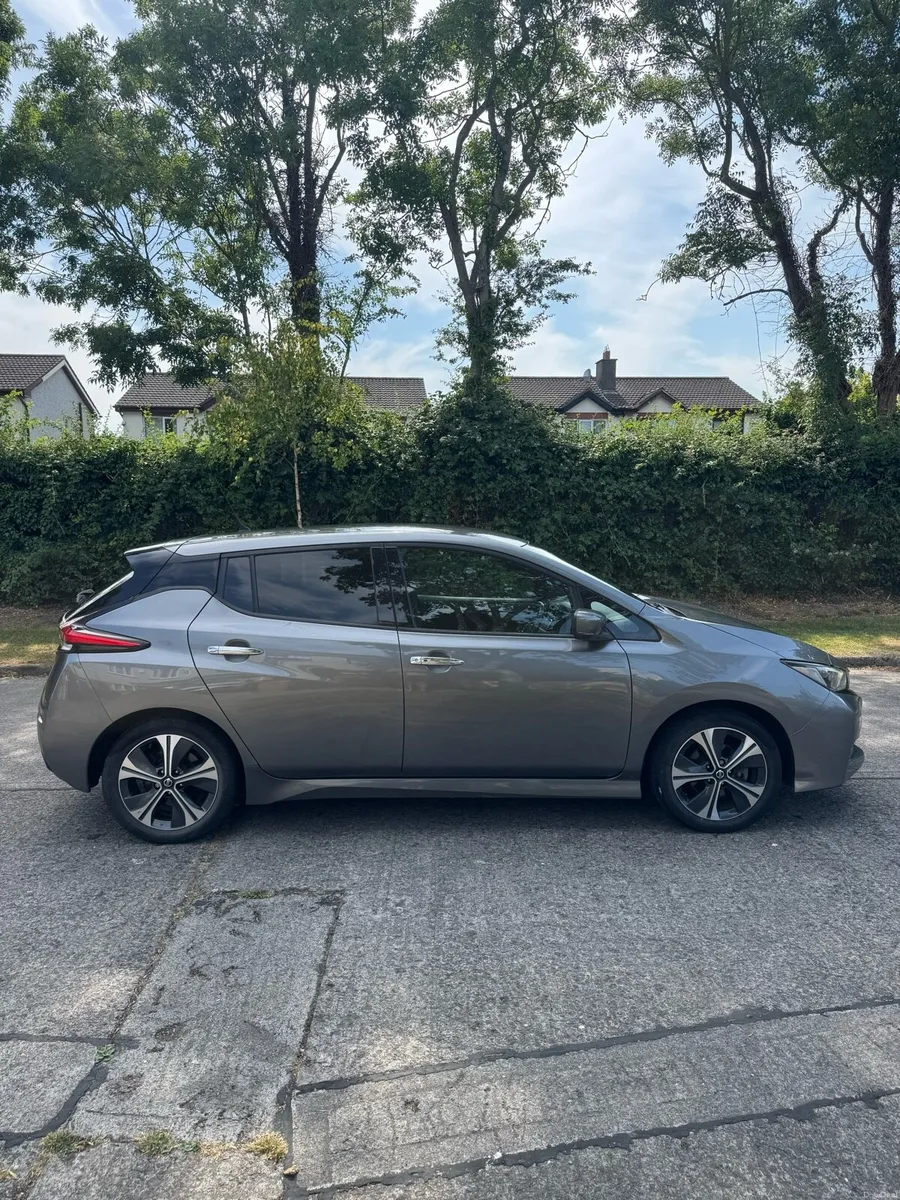 Nissan Leaf - Image 2