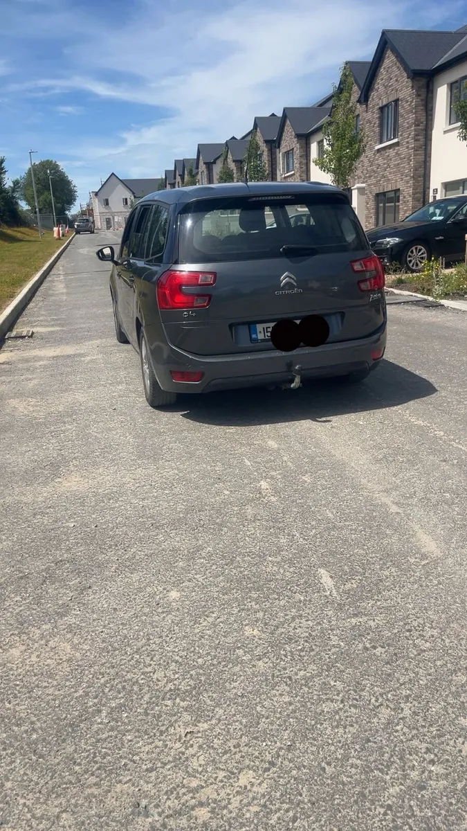 Citreon c4 Picasso 7 seater €3750 - Image 4