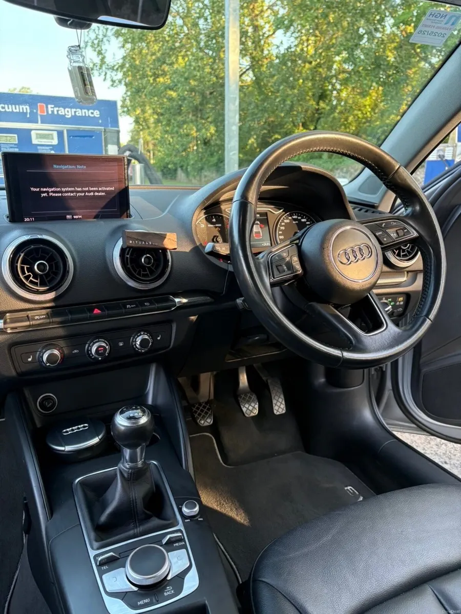 Audi A3 2018 - Image 5