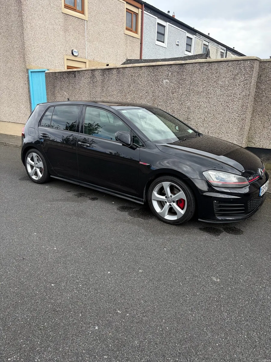 Volkswagen Golf Gti - Image 2