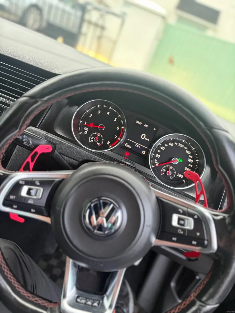 Volkswagen Golf Gti - Image 4