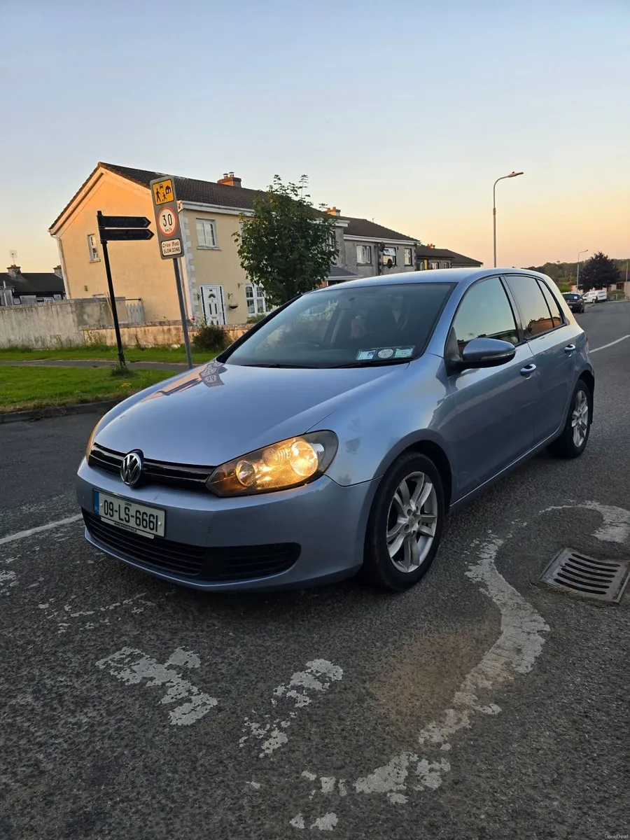 Volkswagen Golf 2009 1.6 tdi test and tax - Image 4