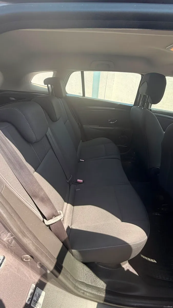 Renault Megane - Image 6