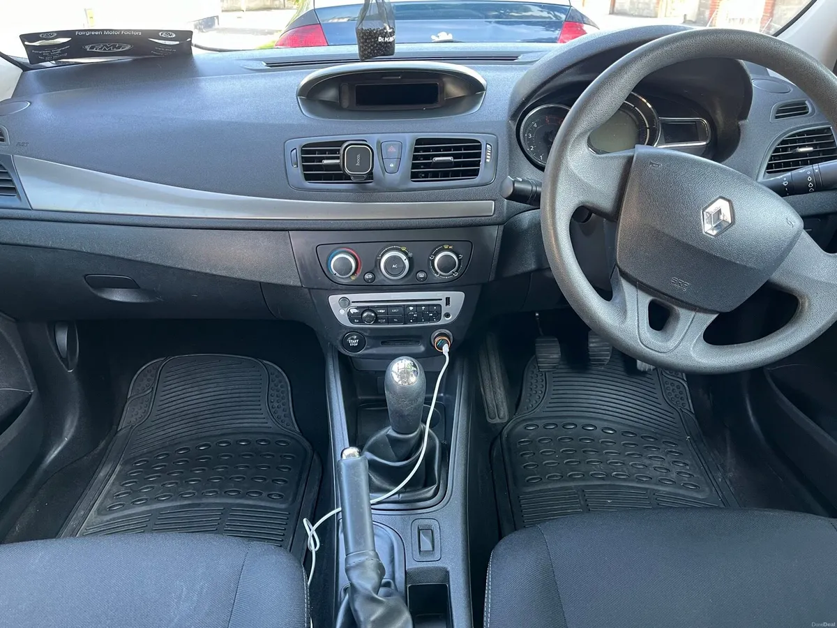 Renault Fluence - Image 6