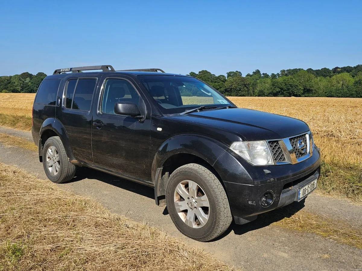 Nissan Pathfinder 7-Seater - Image 1