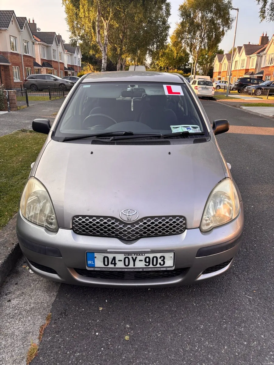 Toyota Yaris - Image 2