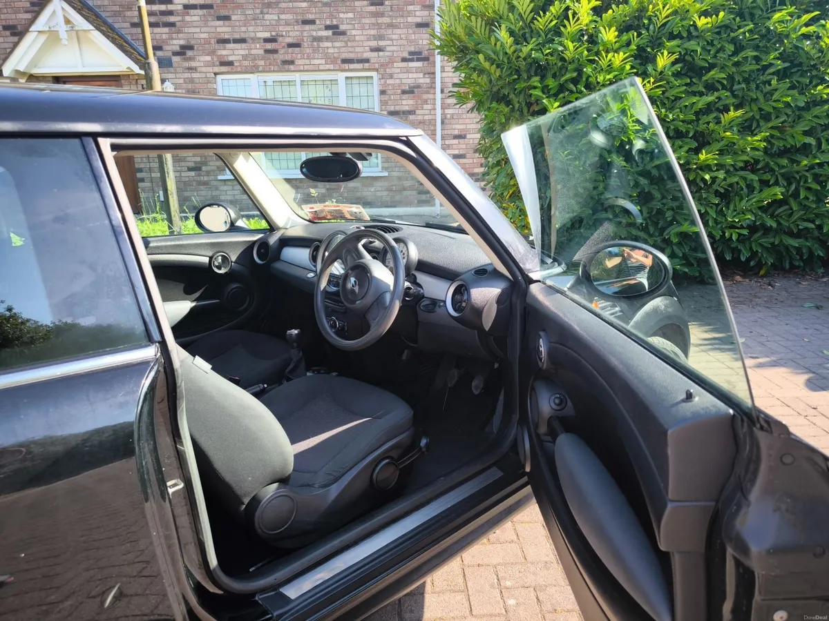 Mini One 2011 - Image 5