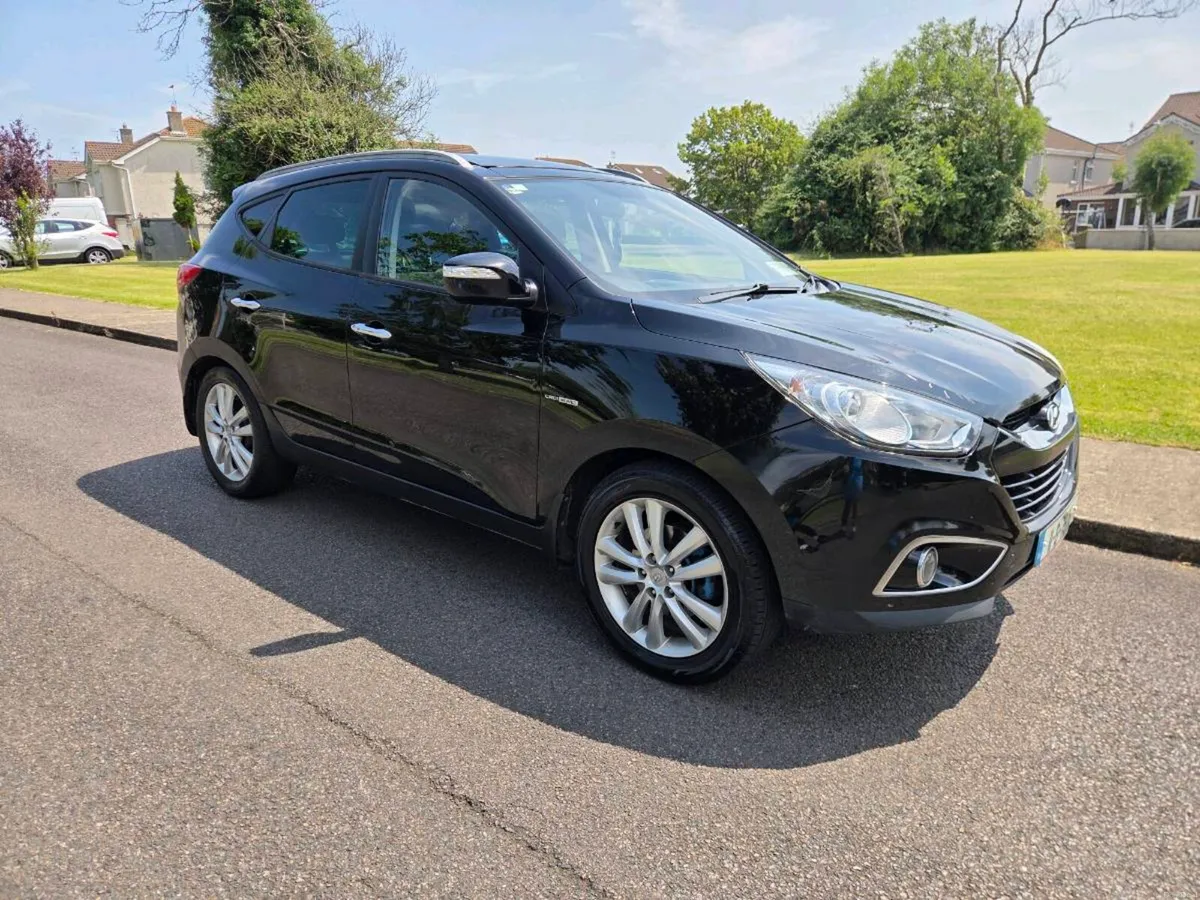 Hyundai ix35 - Image 1