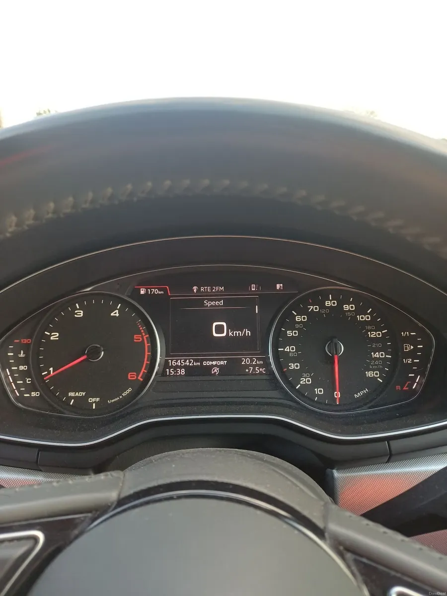 Audi A4 2017 - Image 3