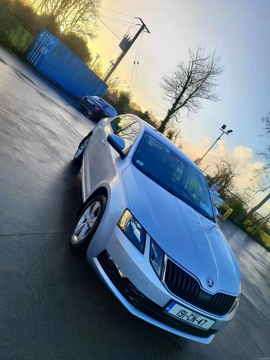 Skoda Octavia 2019 - Image 2