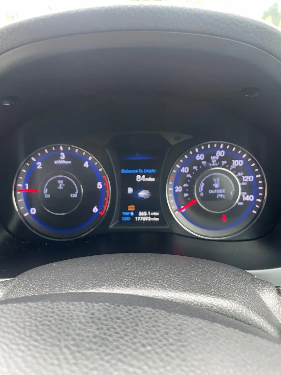 Hyundai i40 2013 - Image 4