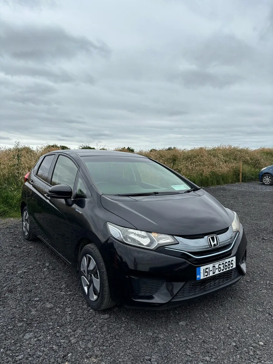 Honda Fit Hybrid Automatic - Image 1
