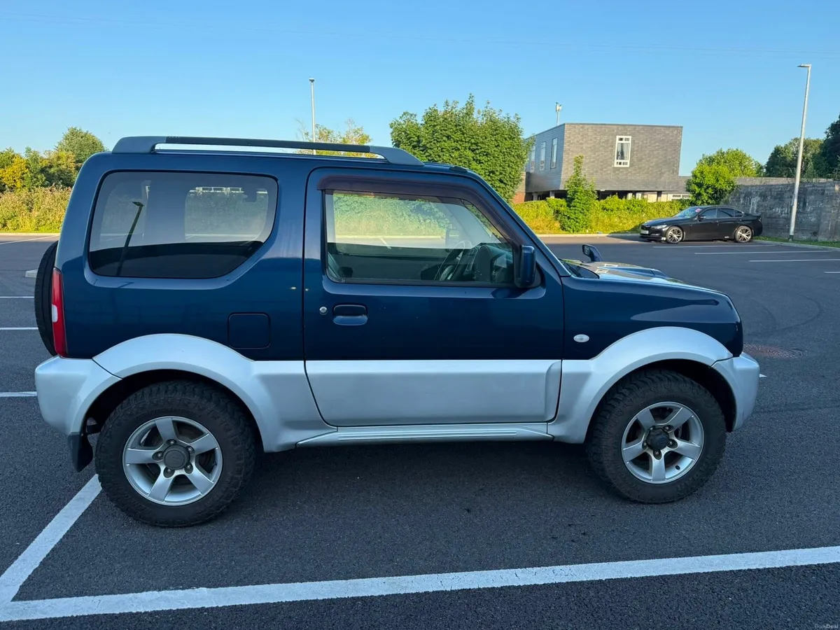 Suzuki Jimny 4WD - Image 1