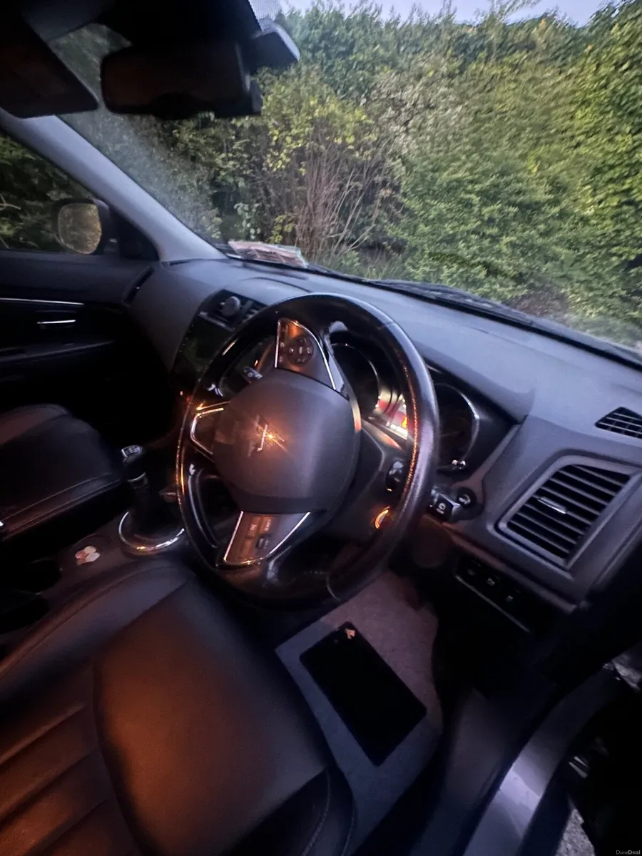 Mitsubishi ASX 2015 - Image 2