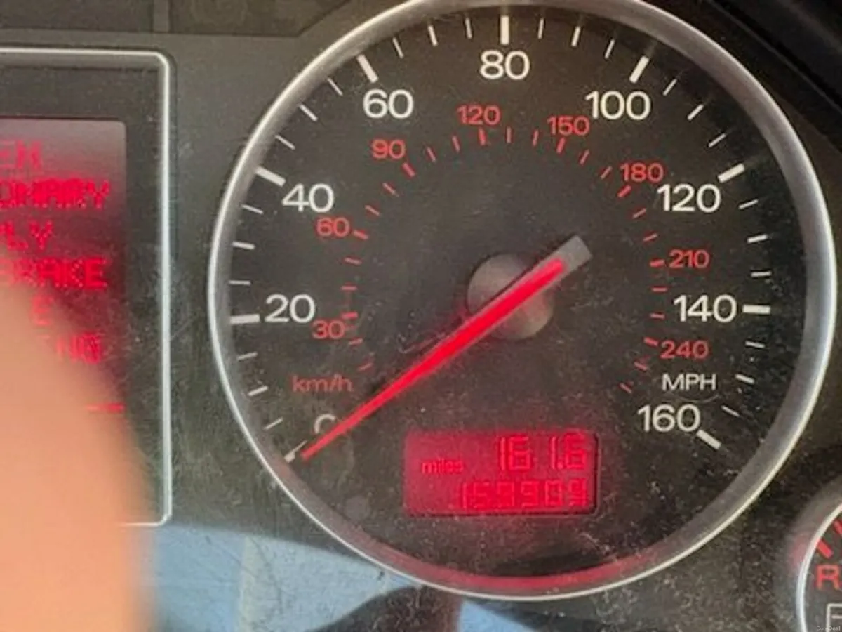 Audi A4 2005 - Image 5
