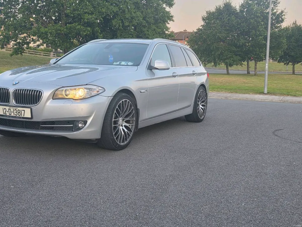 BMW 520D f11 automatic - Image 4