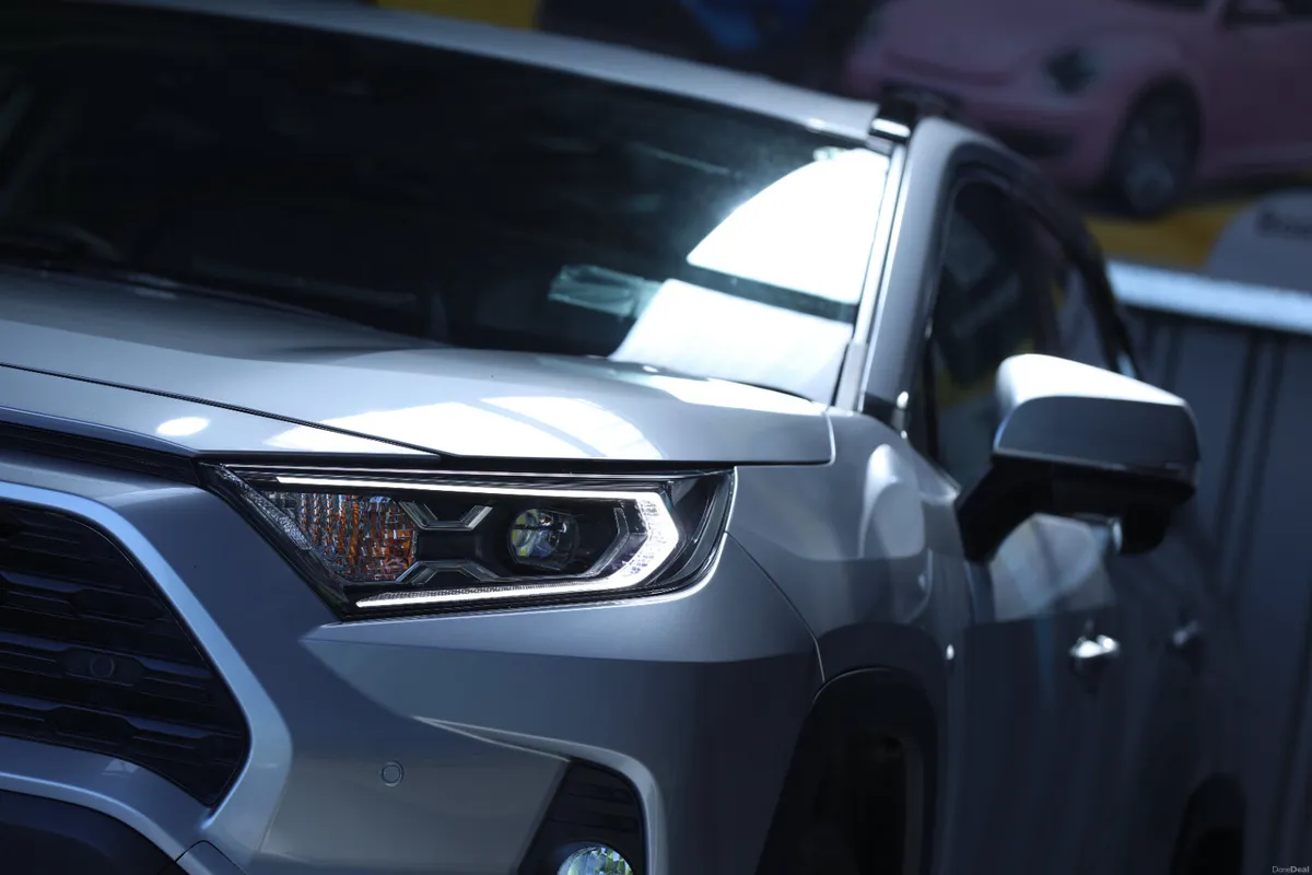 Rav4 2020 (44k km only, like new) - Image 4
