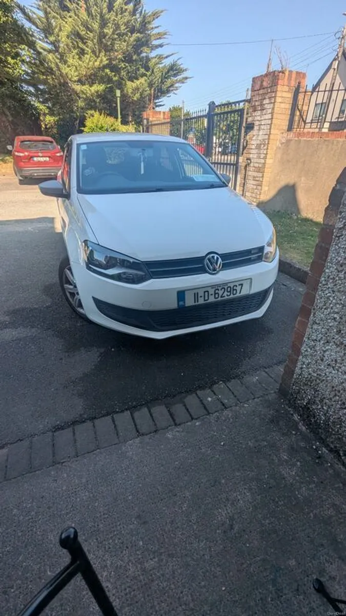 2011 Volkswagen Polo - Image 1