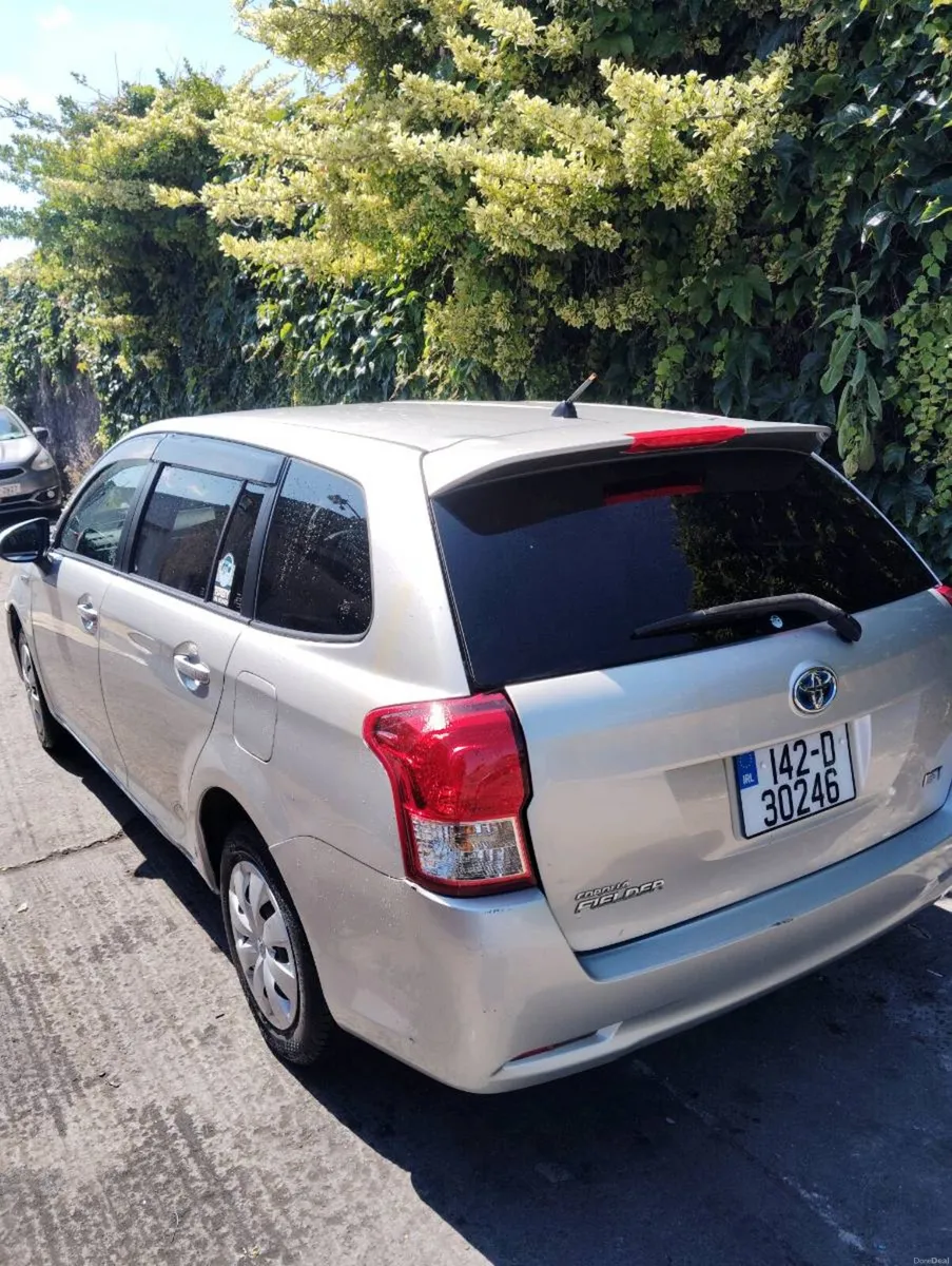 2014 Toyota Corolla Estate Hybrid Automatic - Image 5